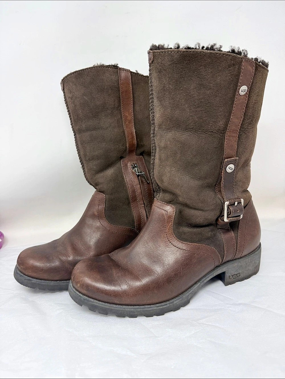 UGG Australia Brown Leather Sheepskin Lined Moto Boots Size 8 Rugged zip closure